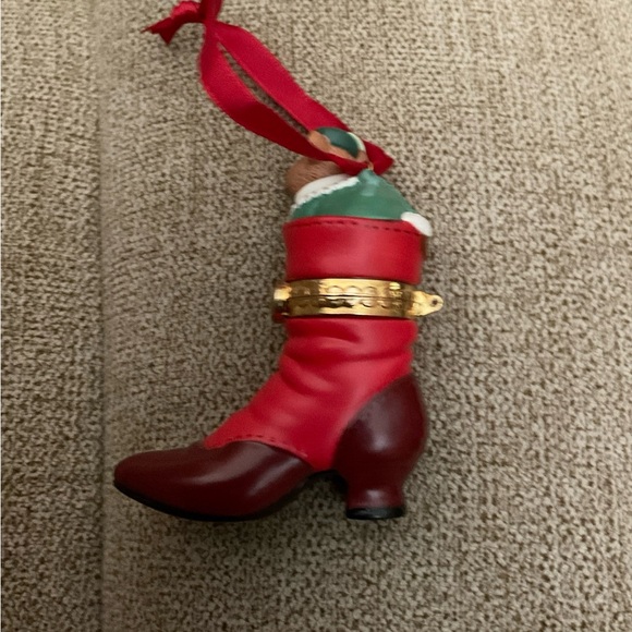 🌸3 for $18🌸 Hallmark Christmas Ornament 2000, Fashion Afoot Cute Mouse in Boot - Picture 4 of 12